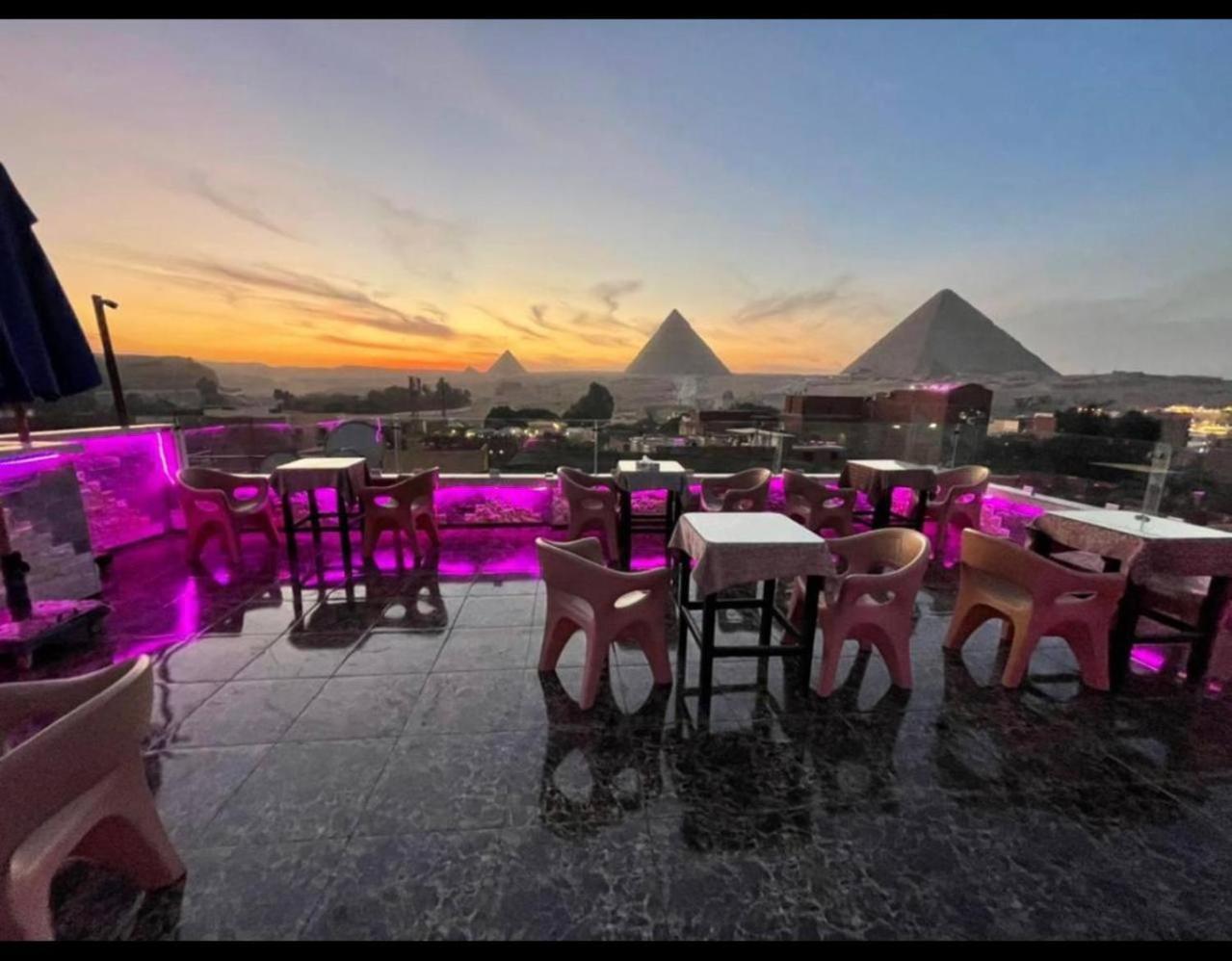 Pyramids And Sphinx Hotel Kafrat al Jabal Exterior foto