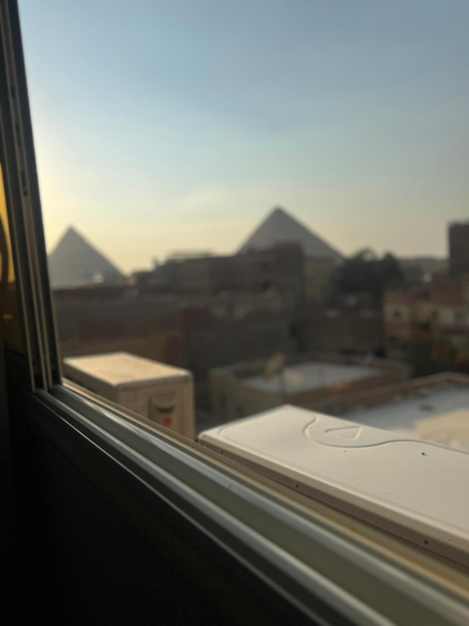 Pyramids And Sphinx Hotel Kafrat al Jabal Exterior foto